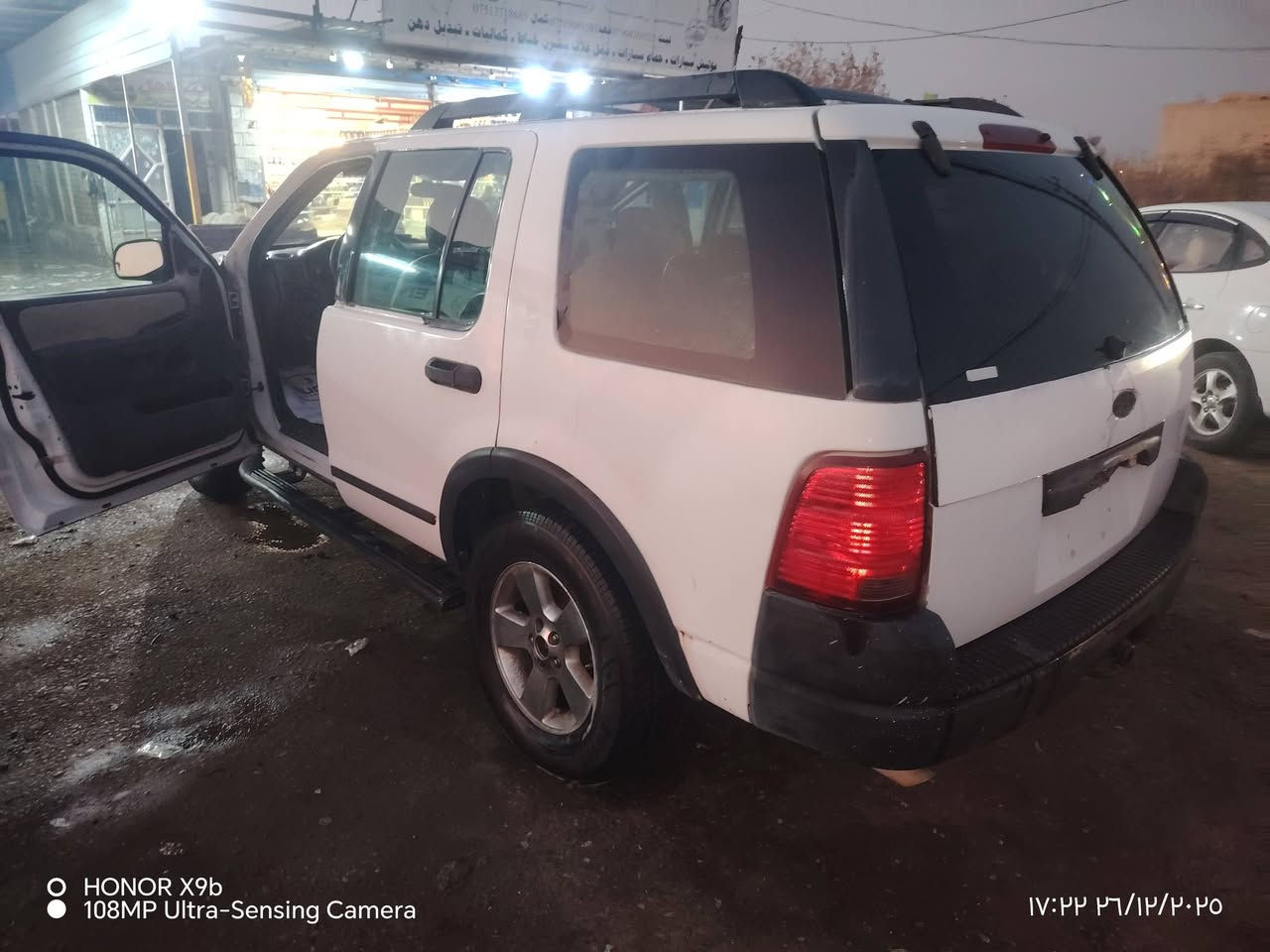 أسلام عليكم
مزاد مزاد 
فور أكسبلور 2004 مكينه كير كفاله شديتهن قبل سبوع بعدهن بضمان كهرباأيات كله شغاله تخم تاير باتري جديد شاشه دواخل حلوه صدر أمامي خلفي زين خير من الله الكشر الخارجي حلو بي بعض التلحيضات

السعر ٤٣ وبي مجال بسيط
مكاني بغداد اليوسفيه دور السلام *********** واتساب 
*********** واتساب
