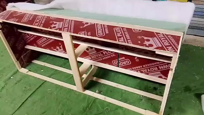 ديوان 18 مقعد
4 قنفات
2 ثنائيات 
2 زوايه 
13 متر  قماش خاولي+ كوله بلوك+ اسفنج مميز + بولستر طبي 
بسعر جدا مناسب للتواصل ***********
