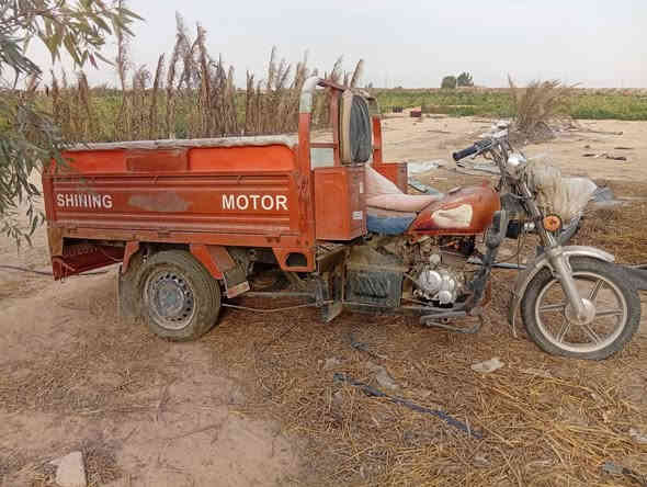 السلام عليكم ستوته للبيع مليون 150وبيه مجال الطيبين موديل 19محرك مفتوح 22وراق مامتواجد على الفيس  شراي يخابر  بيه خير ويدلل المكان طريق نجف كربلاء عمود 947
***********
