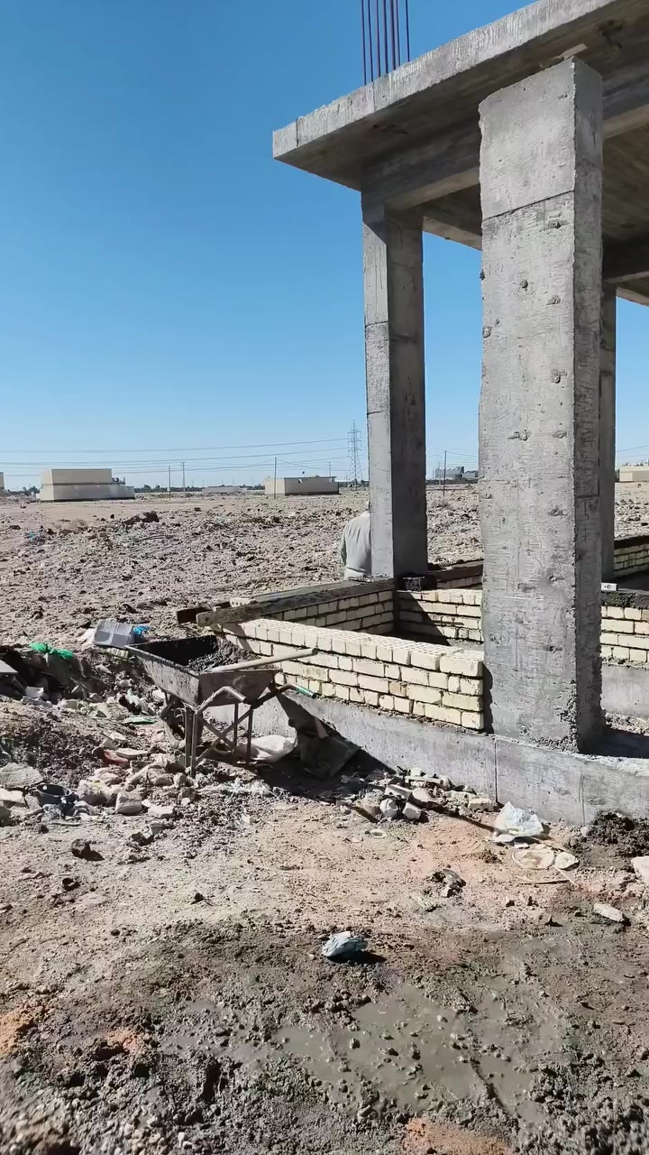 سلام عليكم خلفة بناء درجة أولى
عداله وزن+نضافه
إلتزام بل عمل من أول يوم إلى آخر يوم
‏‪اتصل ***********
***********
