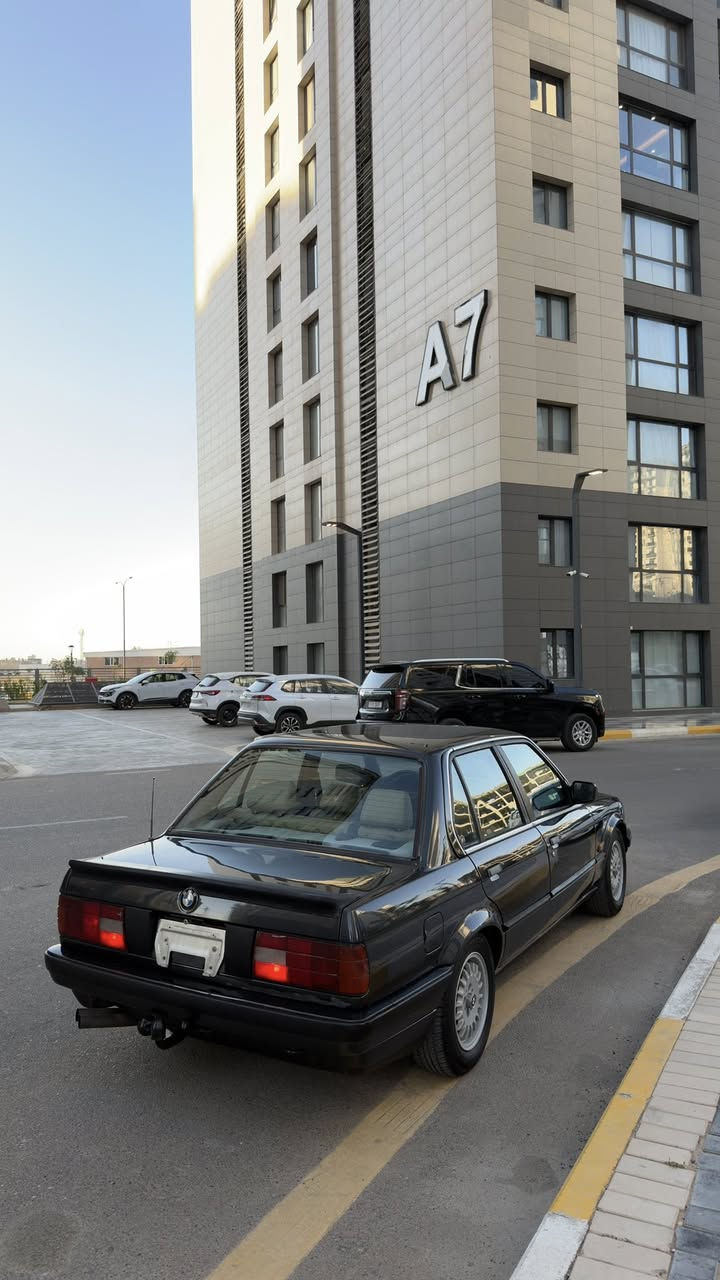 (BMW/325) 1989
وارد يابان 
مكينه 25
كير اوتو  3 انضمه قياده 
كير مكينه بشرط
تبريد بلادي ثلج 
غرفه جديده بلاد
كشنات وكاعيه وبطاين بيجي جديد كلش 
السياره من جوه شرط بدون قطره خياس
قوائد الجك وكل التفاصيل جديد
حوض مكينه جديد مع كل التفاصيل البلاد
دركه Mاصلي
مرايه داخليه M اصلي
سبايد Mاصلي 
سستم صوت بيوينر صوت خرافي 
سياره حجر بيئه بلادي 
تخم ويل جديد بلاد 
مع تخم تاير من تايل مول جديد
لايت بك لايت بلادي جديد 
مع عالي زنون اصلي 
مابيه نقص برغي 
رقم بغداد شرط التحويل
السعر ٧٠ قابل للتفاوض

للتواصل (***********)

ممتواجد على الفيس🌹
