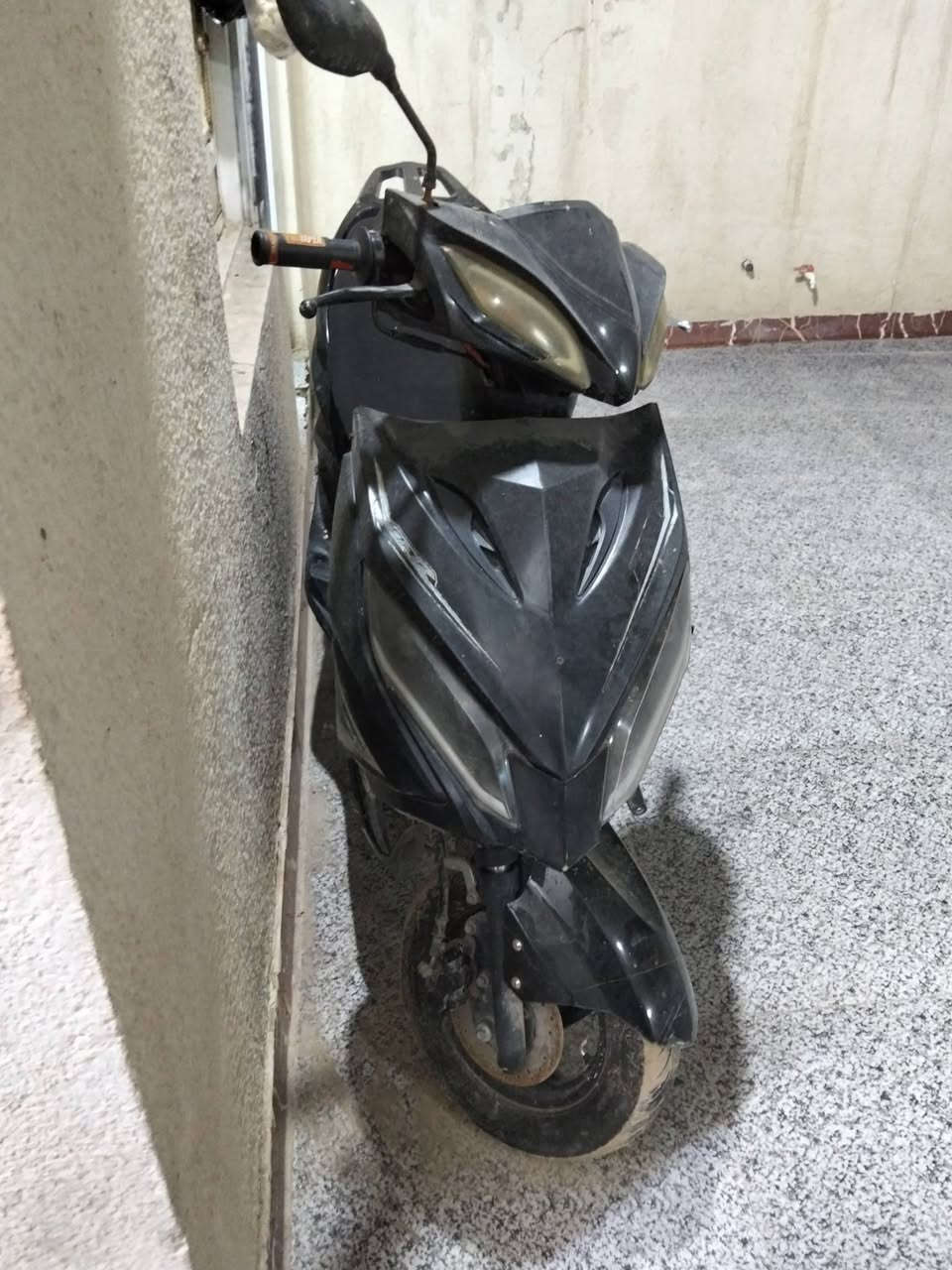 دراجه جامبو لبيع محرك ماكس شغاله دراجه اي شي مابيه بس الهندر فالت يعني ابيعك ع وضعها السعر 150 وبيه مجاال رقم الهاتف ***********
