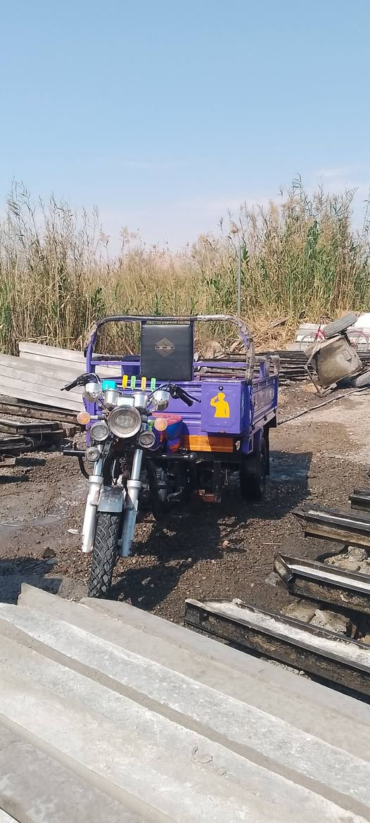 ستوته للبيع موديل 2019 نظيفه كلش 1,600 وبيها مجال اوراق وصولي
وتساب موجود
 ***********
