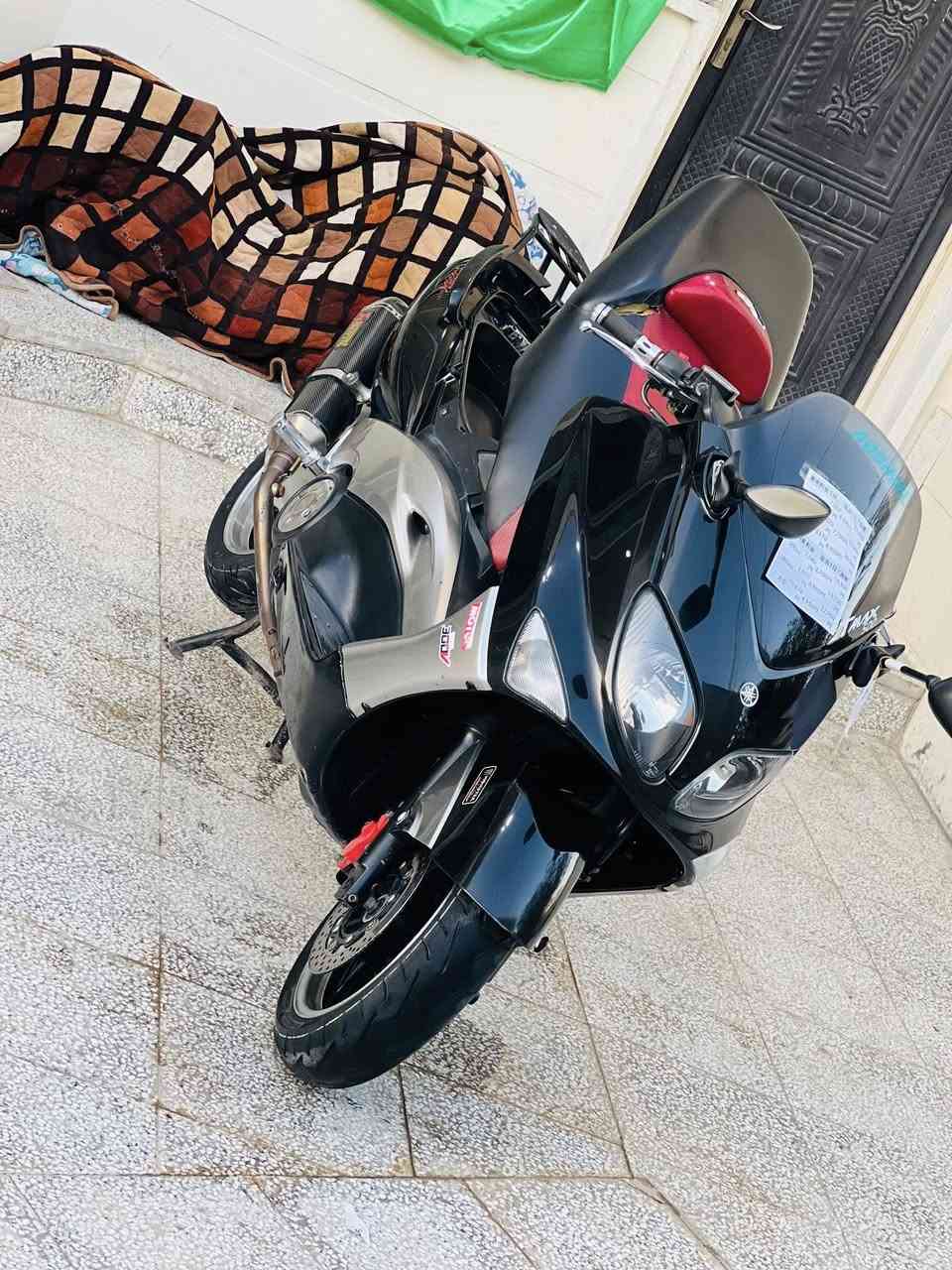 سلام عليكم تي ماكس. 2008
نازله من كلشي وكلاشي. 

دراجه مكفوله كفاله عامه 

ام لعلايم لحمر 

كلج مالوسي 

صالنصه كربفكج

تاير خلفي جديد 

منضومه زنون 

سيبايه 

سكيورتي  

سويجات ٢ 

مري مال ١١ 

دواسات رياضيه

 بغداد /محمودية

***********
