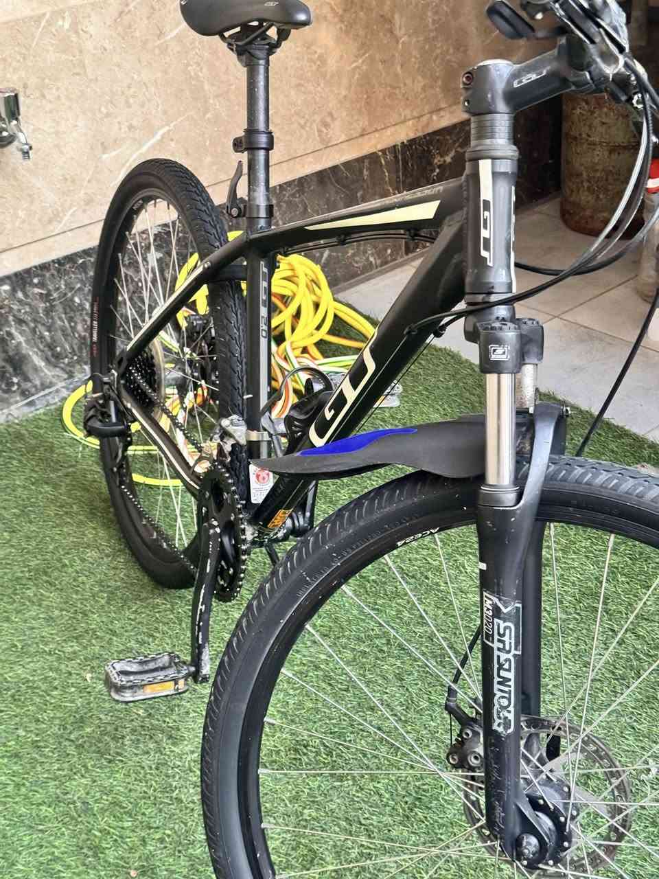 اريد ارواسة شباب شعندك مراوس اتقبل بابسكل كلش نظيف وحلو وموضح بلصور سستم شيمانو بريكات هايدرويلك وباقي التفاصيل واضحه مختم بكل مكان


**إذا كنت صاحب هذا الإعلان وتريد حذفه لأي سبب، رجاءا أرسل رسالة إلى الدعم الفني**