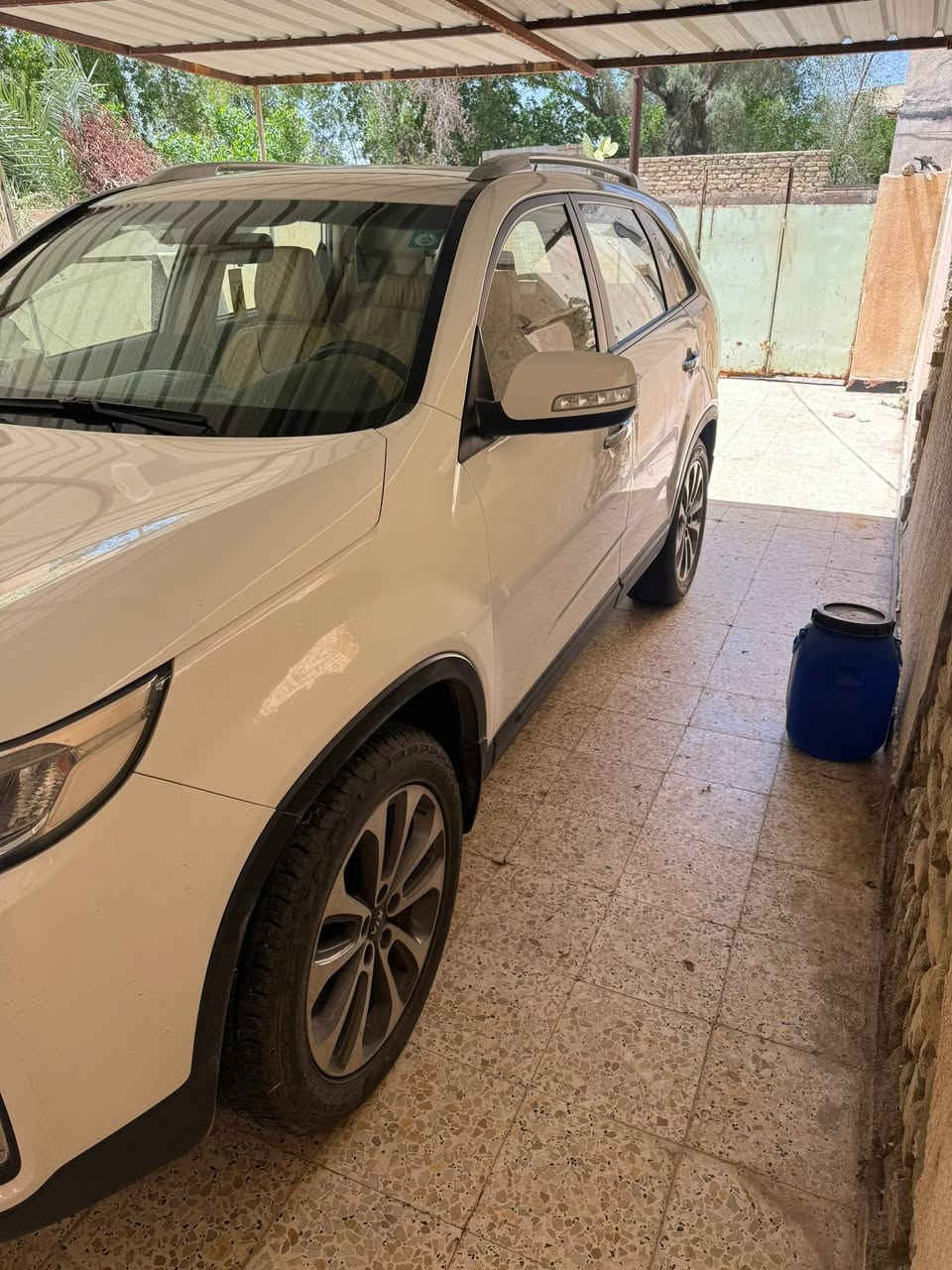 سورنتو ١٤ خليجي محرك اربعة سلندر بيهة صبغ بابين والباقي مكفول ماشية ١٢٥ محرك هسة مفتوح مبدل اويل بم صغير السعر قفل ١٥٥ 
رقم الهاتف *********** مكاني عمارة
