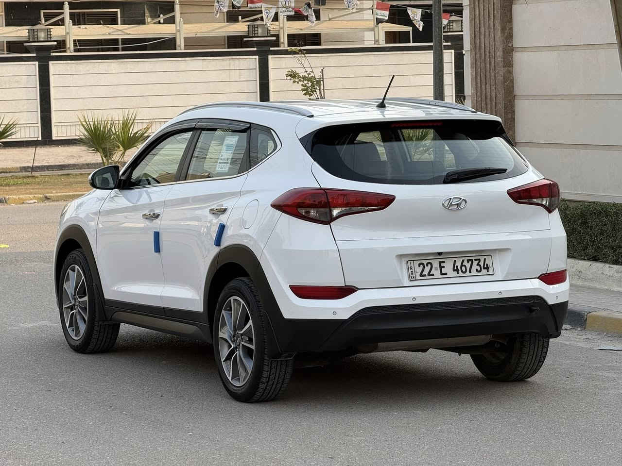 السلام عليكم توسان موديل 2018 خليجي الكاصد معروضه 177 وبيه مجال بسيط رقم أربيل دولي باسمي سنويه هزه كله جديد مكينه 2000 دوش غير مفتوحه كير كذالك غير مفتوح تبريد ثلج صدر امامي خلفي جديد تخم تاير جديد سبير منازل سياره جاهزه كل نقص مابيه ((((( سياره مكفوله من الصبغ والتبديل والفتح حتى دعاميات بدون صبغ ماعدى بارد مكانين كلش صغار شرط سونار ))))) مكان سياره بغداد الاستفسار. ***********خاص مغلق شراي يتصل يالله
