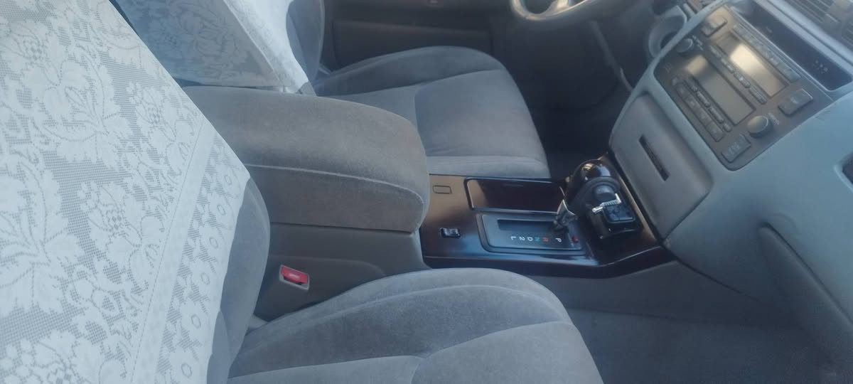 سلام عليكم جنون للبيع كفاله عامه من الصبغ وضربة وتبديل محرك 3000 vvt بيه بارد من  تحميل فقط
رقم بصرة انكليزي تحويل استفسار ***********
