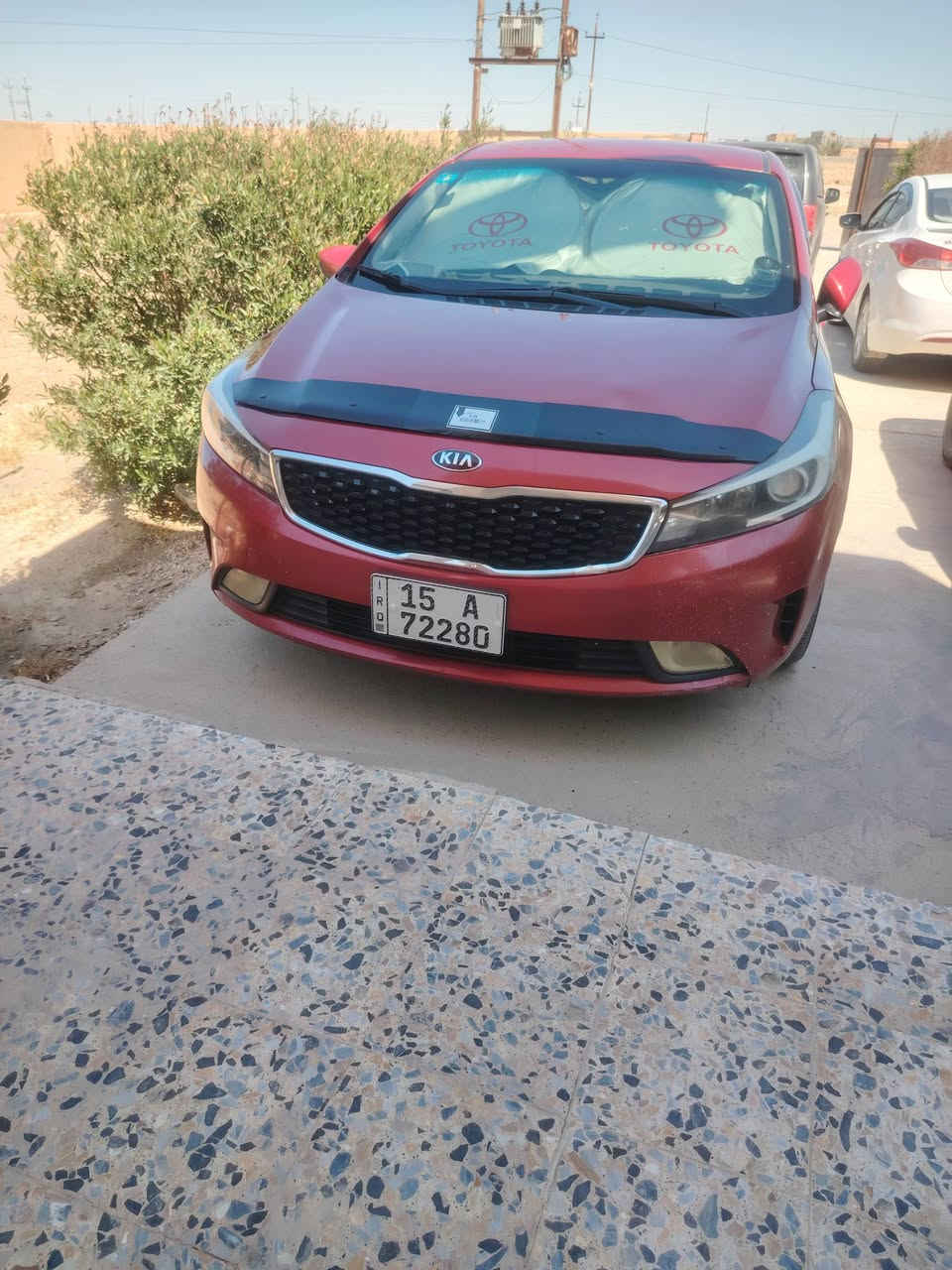 السلام عليكم ورحمة الله وبركاته. كيا فورتي ٢٠١٨ بدون صبغ ولا تبديل رقم دولي 15 جاهزه رايدها 12000$ وبيها مجال مكانها حي الجامعة بغداد  واي استفسار اتصل ***********
