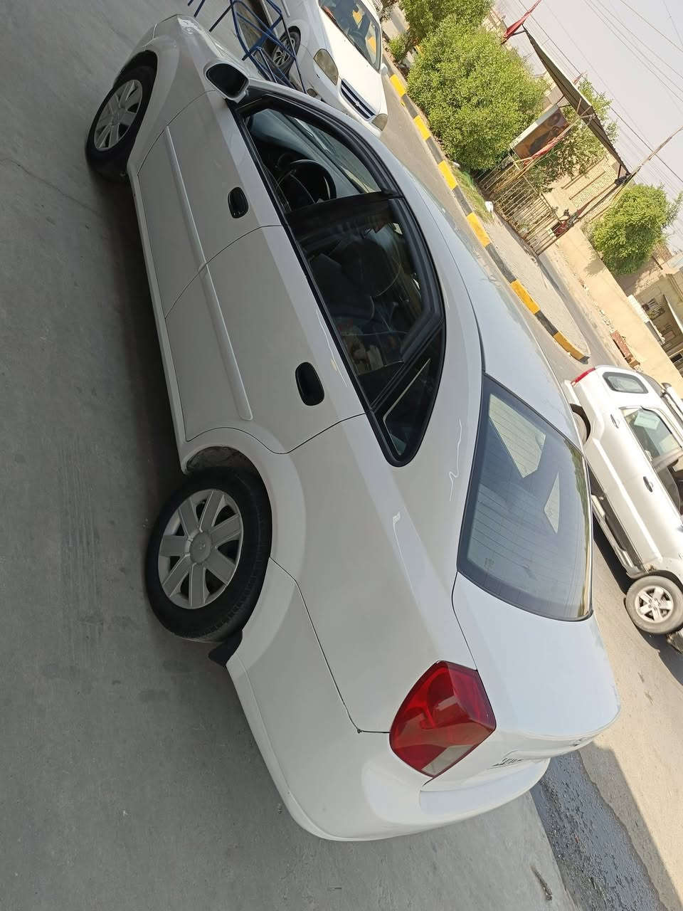 السلام عليكم اوبتره 2004 كير عادي السيارة بسمي تحويل ثاني يوم مكينه كير صدر مكفول السعر 58. وبهيه مجال للشراي عنوان بغداد الراشدية الاتصال على ***********
