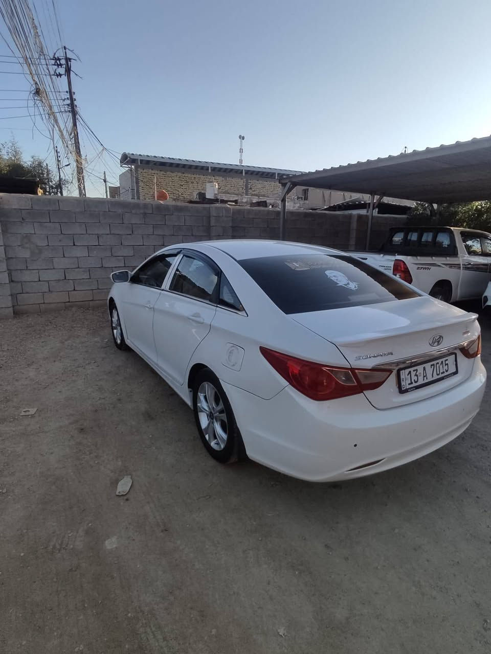 السلام عليكم 
سوناتا للبيع موديل 2011 خليجي
مكينه 2000 مكينه وكير كفاله 
رقم ميسان سنويه جديده 
السياره ما بيها نقص ابد  السونار مرفق مع الصور
السعر 105 وبيها مجال 
للاتصال 
‏‪***********
مكان السياره ميسان الميمونه
