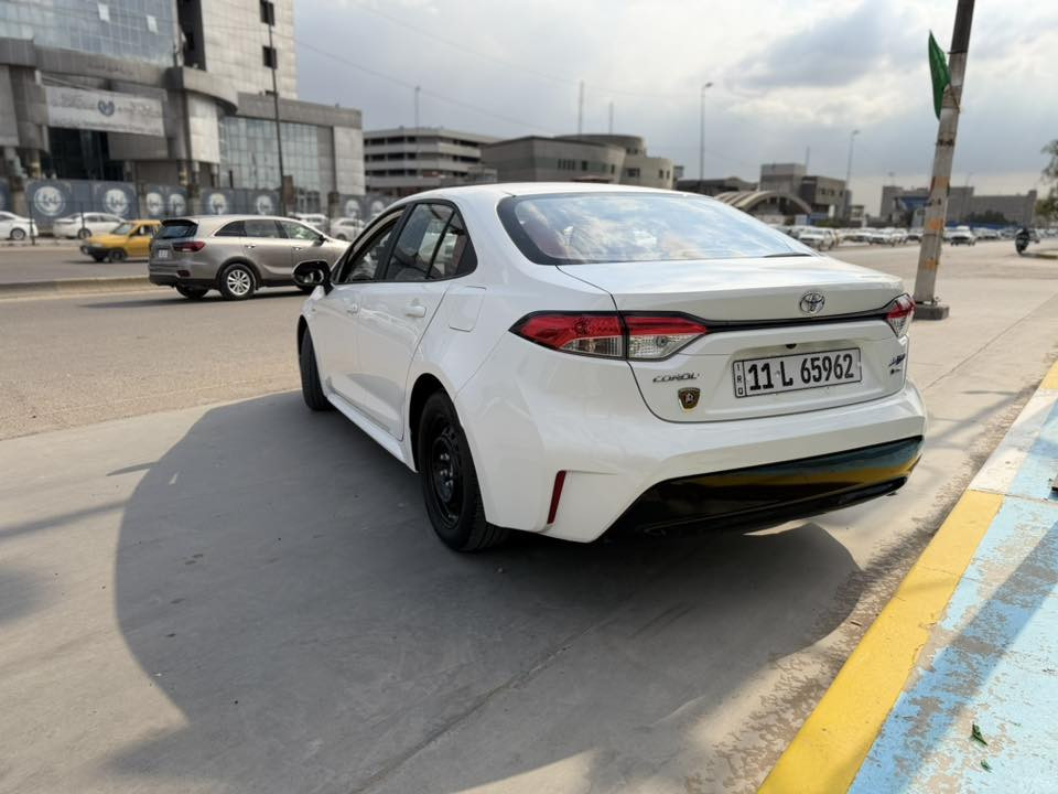 السلام عليكم
موديل 2025

كورلا. شكل الأمريكي 

كفاله عامه

ماشيه 24

بصمه

رادار امامي وخلفي

كشنات جلد

داخل احمر

سايد بريك كهربائي 

كروز سرعه

باقي الموصفات معروفه

بسمي تحويل مباشر 

والسياره كفاله عامه

مكان السياره بغداد جميله

***********
