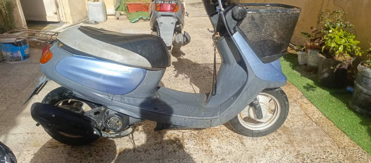 السلام عليكم دراجه منغولي كامله سلف هندر اشاير لايت بگ لايت كهربائيات كامله تايرات  دبلات جديده السعر 450 وبيها مجال للاستفسار ***********
