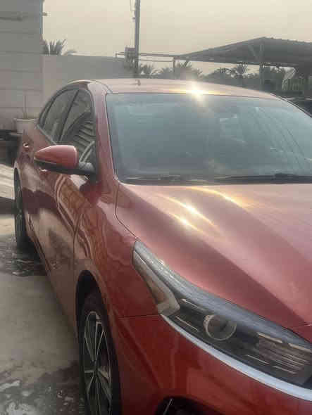 سلام وعليكم 
فورتي 2023  لون مشمشي مميز 

ماشيه 55 ميل فقط 

السياره بيه جاملغات واحد حار واحد بارد

كل القطع لايبل واحد

مواصفات عاديه

محرك 2000 دوش المرغوب

وباقي المواصفات المعروفه للفورتي الرادار والتحكمات

مكان السياره بغداد الدوره

160 وبيه مجال ما متواجد فيس فقط اتصال او واتساب ***********
