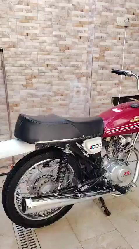 سلام عليكم للبيع سكنر سكنر شاصي ١١ تعمير ٢٥ مامفتوحه نضيفه السعر ٥٥٠   ((***********)) وتساب
