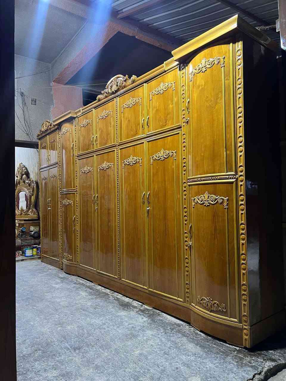 💜معرض حبوش لنجاره والاثاث 💜
بسم الله الرحمن الرحيم 

غرفه دزاين مضلع الأطراف التقطيع المكثف 
غرفه كلش نظيفه داخل وخارج صاج وظهر جرجوبه فريم داخل إطار الكنتور
الزاويه كنتوريه بارتفاع الكنتور 
النقوش الثقيل 
الغرفه أكثر من ٥ قطع 

للحجز و الاستفسار ☎☎*********** ☎☎@@
