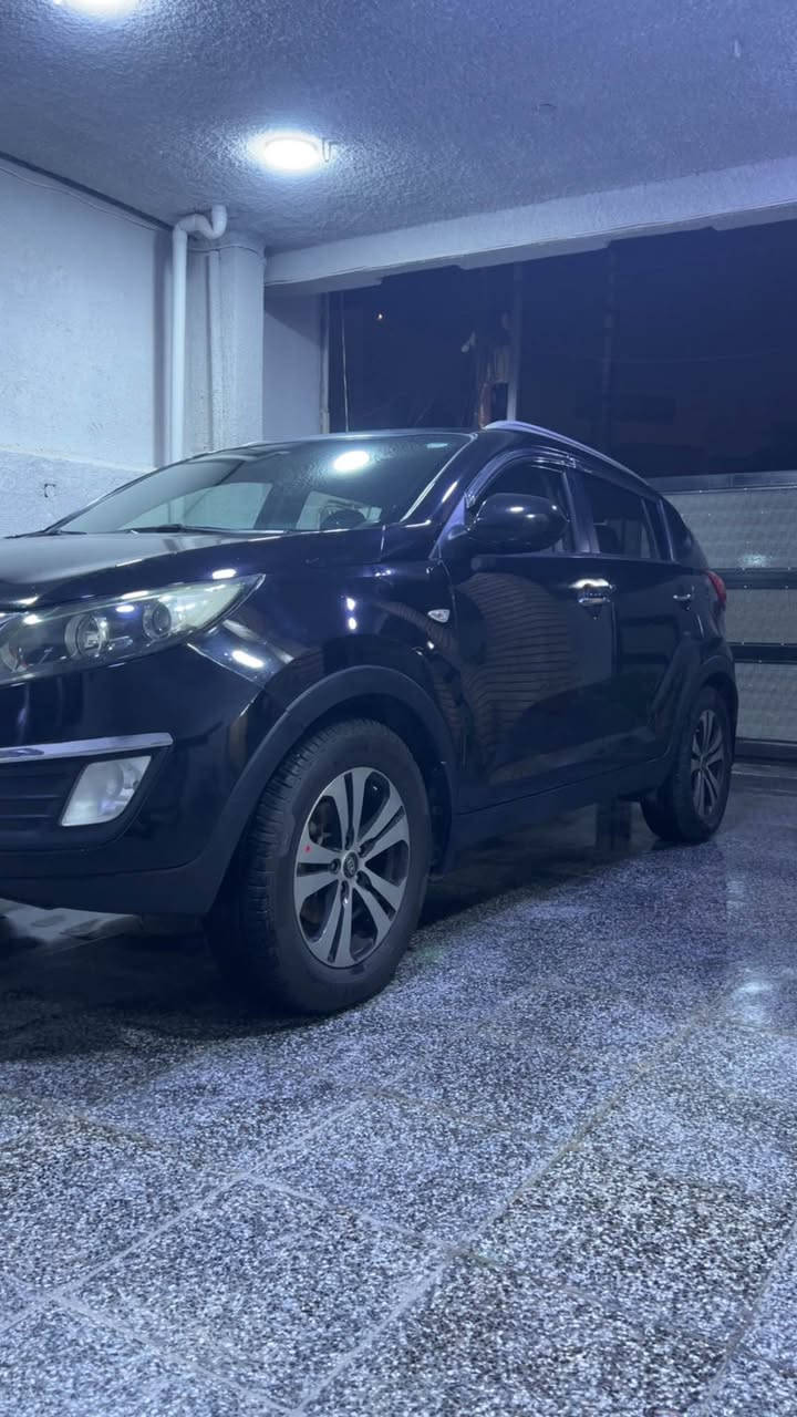 اسبورتج خليجي موديل 2012بيه صبغ فقط بين البابين اثر شخوط رقم اربيل تحويل ثاني يوم صاحبه بغداد السعر 125 وبيه مجال بسيط *********** Colombo, Sri Lanka
