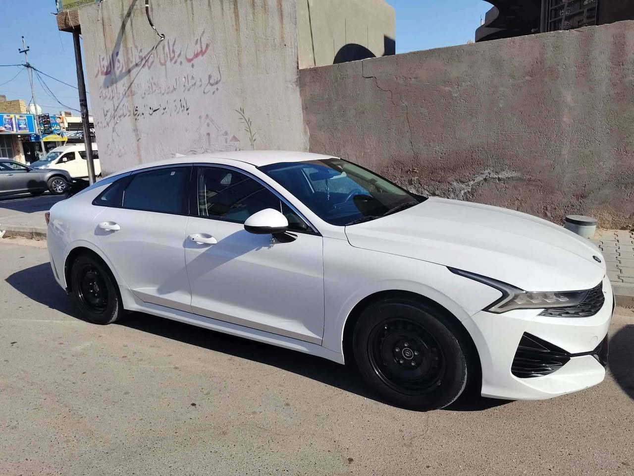 سلام عليكم كي فايف وارد مريكي حادث جاملغ وبنيد رقم واسط تحويل مباشر ملكف بنشر الاستفسار صاحب السياره ***********
