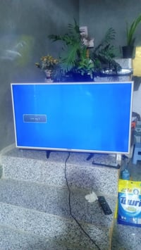 ٤٣ بوصة • نظيفه • تيفي بوكس