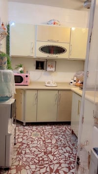 كاونتر نظيف للبيع  ملحق /ارضي/سنك  سنك متر  ملحق وارضي متر و80  المنيو...