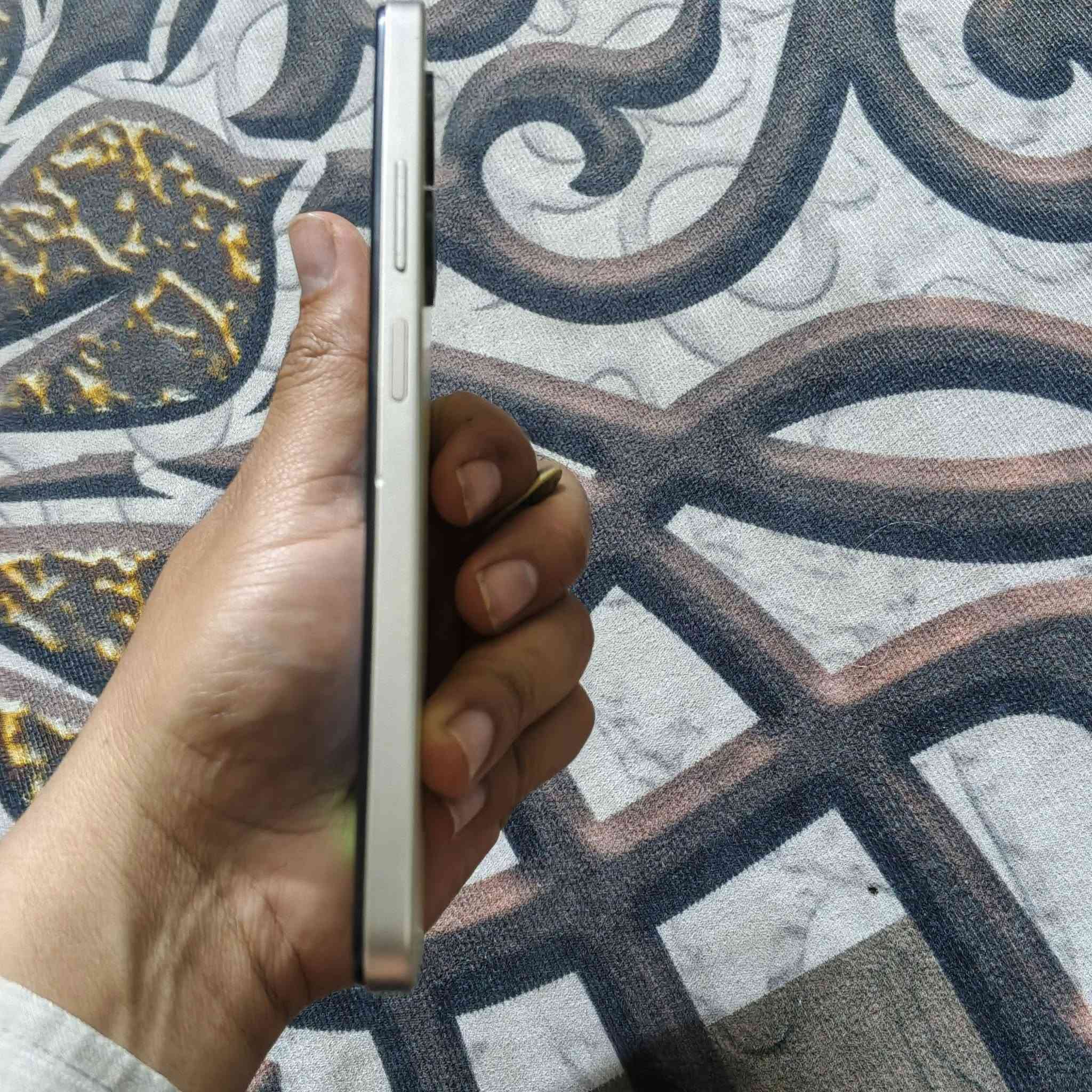 السلام عليكم عندي جهاز أنفنكس سمارت 8ذاكرته 64جهاز نظيف أخو الجديد سعره80العنوان بغداد الحريه الثانية


**إذا كنت صاحب هذا الإعلان وتريد حذفه لأي سبب، رجاءا أرسل رسالة إلى الدعم الفني**