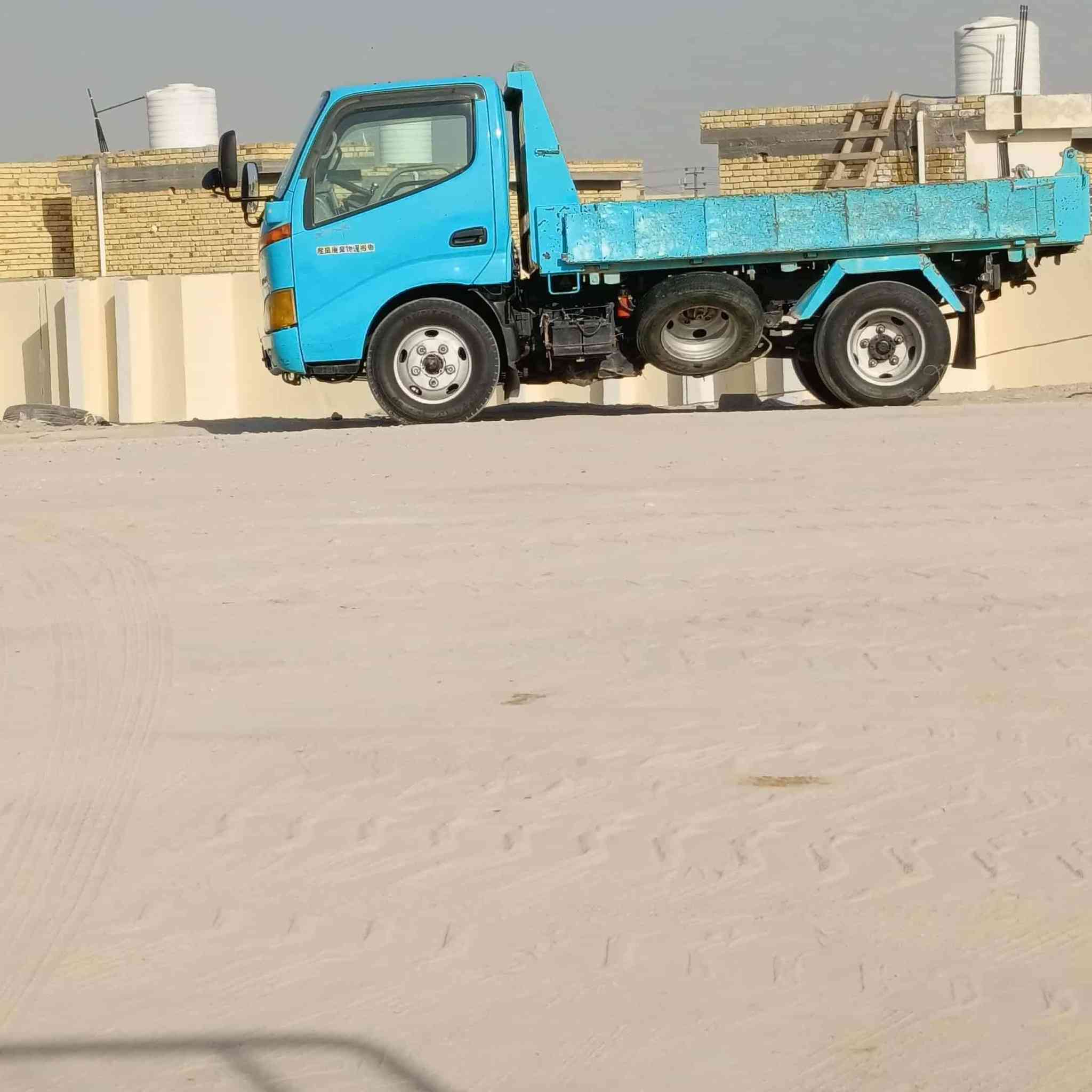 سلام عليكم تيوته راس الثور مكفوله كفاله عامه  مكينه بي 14 توني شادها  رقمها ذي قار صدامي  معلايه اسويلك وكاله عامه مكاني ناصريه ***********
