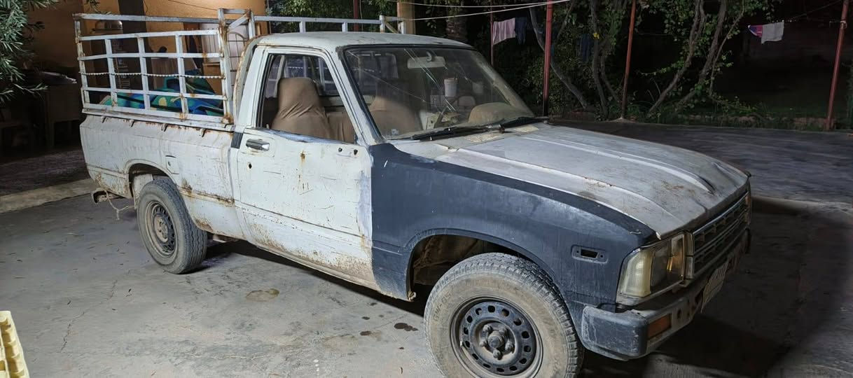 سلام عليكم ورحمه الله وبركاته سيارة بيكم 82البيع سيارة جاهزة مال شغل محرك كير اكسل شاصي شرط مكان السيارة بغداد قرية العدالة سعر 30وبيهة مجال اتصال على الرقم ***********
