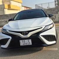 تۆیۆتا کامیری  2023 فول فول  مواسە فات xse  سە یارە کە نمونە یە لە جوا...