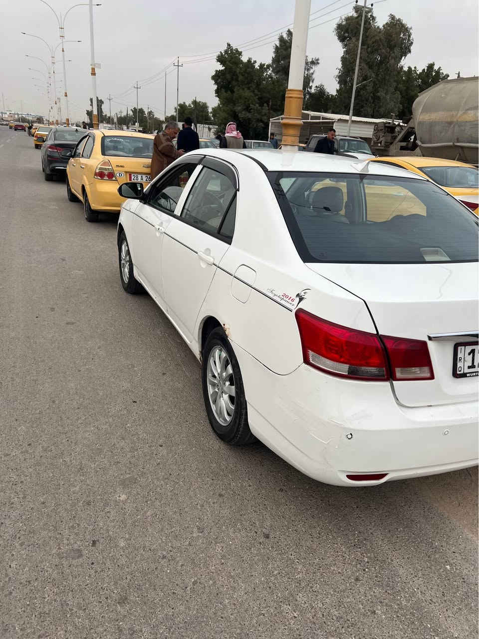 سياره كير اوتو  بصمه فتحه كير ومحرك بشرط 
السياره مكفوله بيها دحجات بسيطات 
السعر 58 وبيها مجال للشراي 
مكان السياره سماوه 
*********** Singapore
