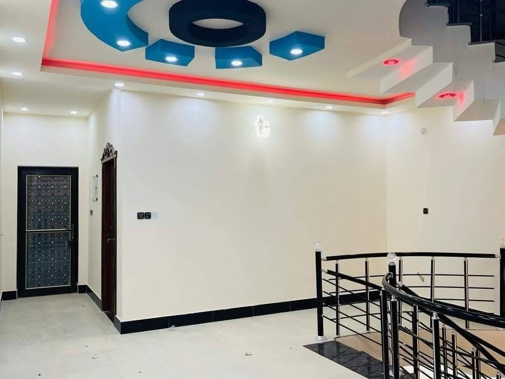 #اعـــــلان(152).

- بيت طابقين للبيع.
- الموقع ياسين خريبط.
- الزون الثالث. 
- بناء سنة 2023.
- عرض الشارع 10 م.
- المساحة 200 متر.
- الواجهة 10متر.

- يحتوي البيت على. 

- 6 غرفة منام. 
- صالة استقبال. 
- مطبخ صحيات. 
- كراج.

#شركة_دينار_العقارية.
ـــــــــــــــــــــــــــــــــــــــ
*********** 
*********** 

#عنوان_الشركة:- البصرة. الجنينة. حي الأندلس.. قرب اسواق بانـــــــــــــــدأ. 

#نستقبل_كافة_عروضكم_ما_عليكم_الا إرسال تفاصيل عقاركم على خدمة الواتساب(***********) .
