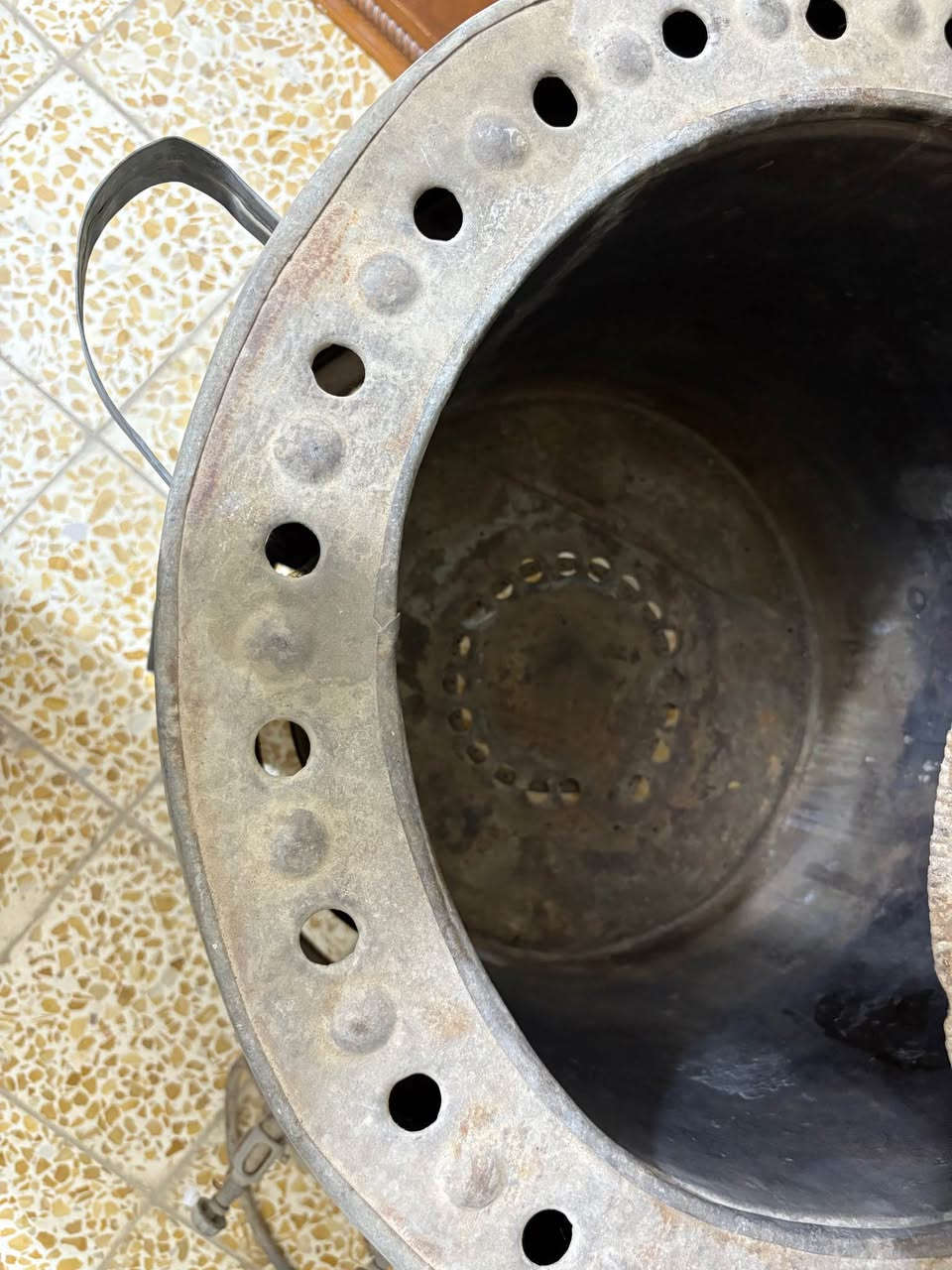 تنور للبيع شغال وناره زركه. ياخذ 4 گرص خبز حجمه وسط سعره 18 كربلاء, العراق


**إذا كنت صاحب هذا الإعلان وتريد حذفه لأي سبب، رجاءا أرسل رسالة إلى الدعم الفني**