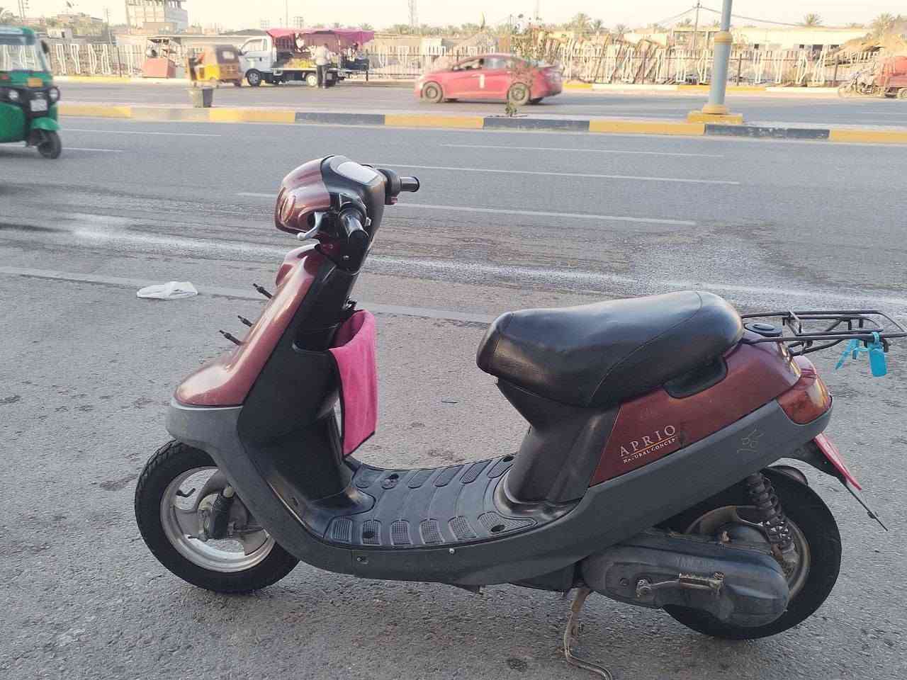 سلام عليكم دراجه بطه للبيع ما مفتوحه سلف هندر كله شغاله 
كربلاء ***********
