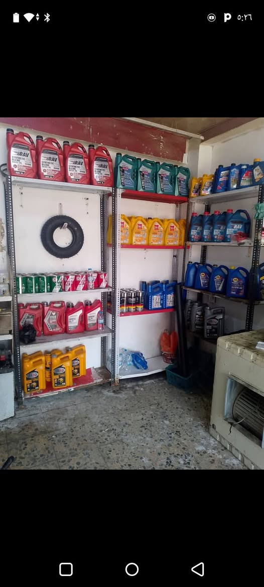 السلام عليكم للبيع محل تبديل دهن وبناجر محل كامل رزقة خير من الله سبب البيع عندي ضرف محتاج فلوسة عنوان المحل الزعفرانية شارع الكهرباء مقابل صورة الإمام علي 
صاحب المحل *********** مكان ركن عل شارعين
