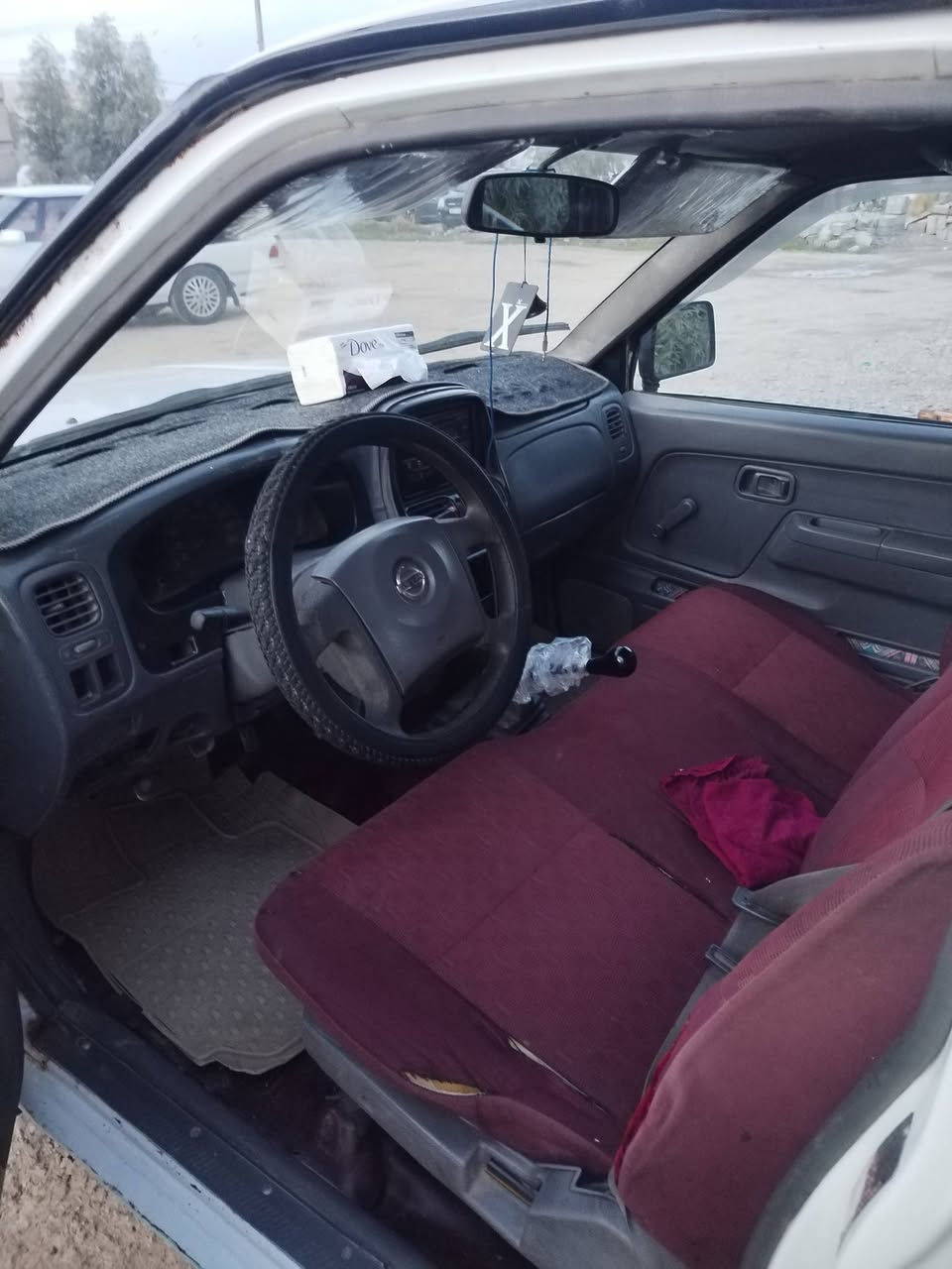 سلام عليكم نيسان للبيع موديل ٢٠٠٢ رقم بغداد انكليزي السياره مصبوغه عام.. محرك  كير بدون عيب العنوان ديالى  ***********
