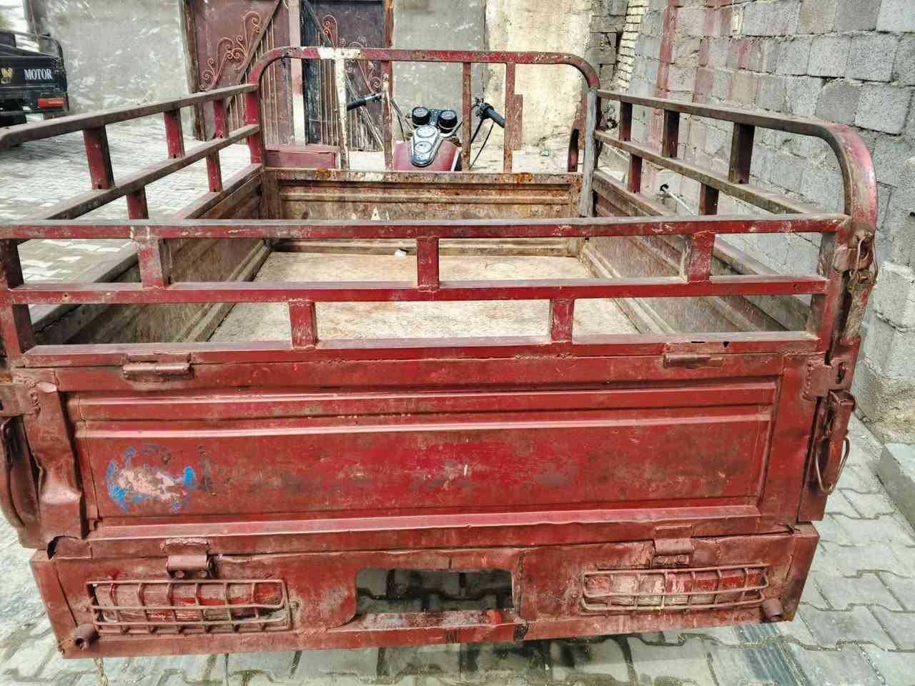 سلام عليكم ستوته دايوان للبيع موديل 19 كامله المكان حي أور سبع قصور سعر 750 رقم انتصال ‏‪***********‬‏
