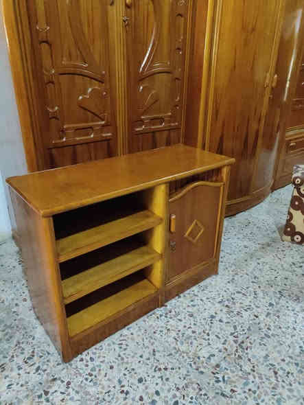 غرفة طابقين نضيفة كلش نفس نضافة الصور السعر، ٨٠٠ ،،،، حلة نادر ٣ مقابيل المركز الصحي معرض احمد العنزي لاثاث المنزلي *********** بيع وشراء الغرف المستعملة
