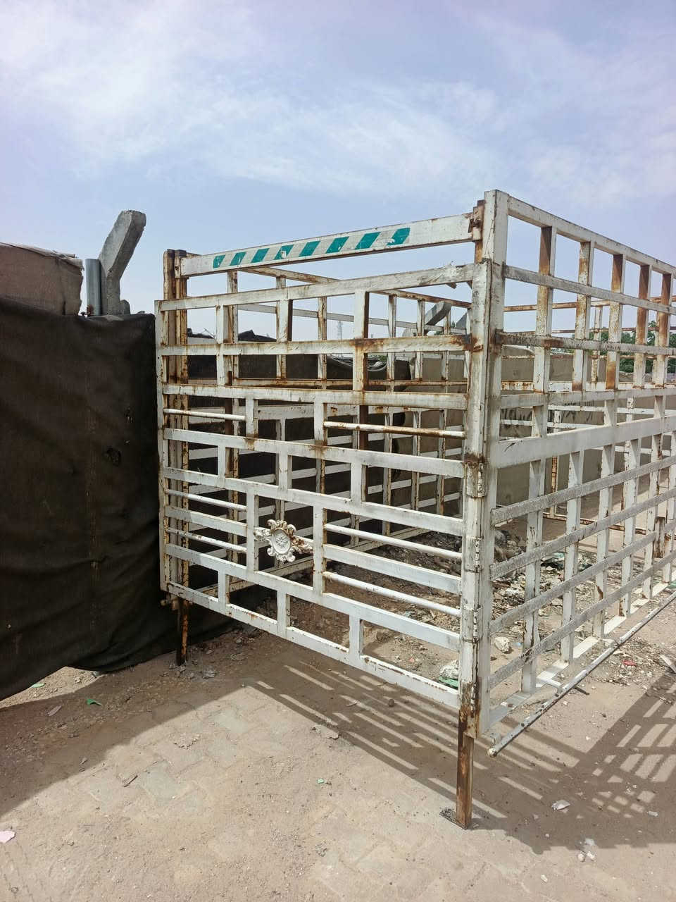 محجر فحل للبيع سعر 600 مكاني نجف ***********
