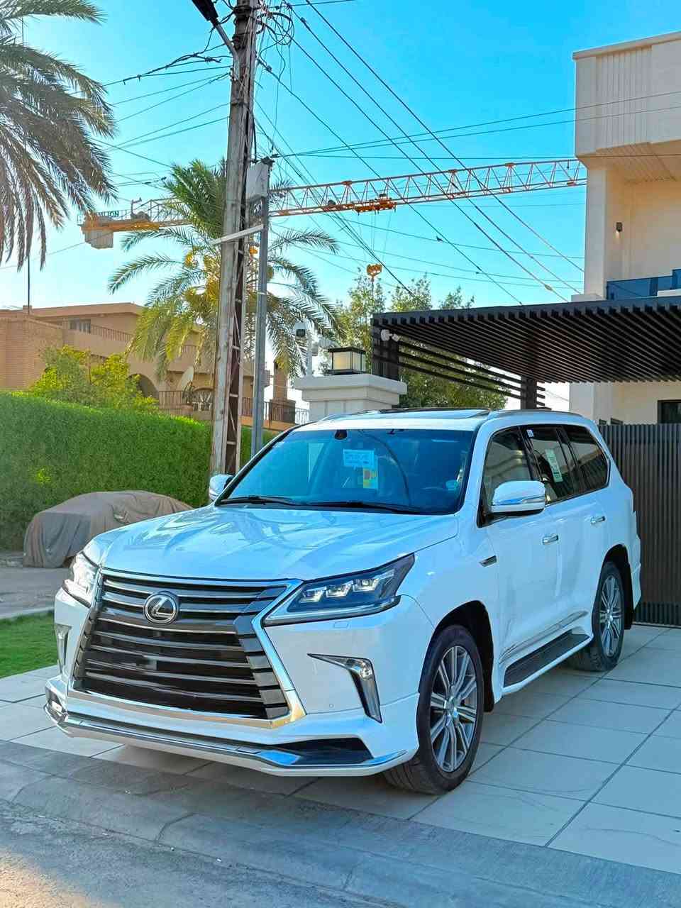 السلام عليكم

 بيع او مراوس

لكزس 2017 بريم  مكفولة من صبغ حتى الدعاميات بيه مكان بارد بسيط فقط سياره حيل جديده لا محدثه ولا شي ع البلاد رقم بغداد جديد باسمي 

المواصفات 

فتحه سقف 
داخل قرميدي 
داتا شو
اشارة تسلسلية
خمس بصمات 
مري شفط 
ثلاث شاشات 
ماشيه 75 الف
اربع كامرات 
دبل رادار امامي جانبي 
بردات جانبية 
ذاكرة كشن وستيرن 
تدفئة تبريد كشنات
حساس امامي +خلفي 
دمام خلفي
نظام ملاحة
صندوق بصمه +شفط 
تحكم ستيرن فوول 
كروز قفل سرعه
ستيرن كهرباء 
شفتات بالستيرن 
جكات تصعيد وتنزيل 
ماوس تحكم بالشاشه
هاند بريك بصمه 
ثلاث انظمه قياده ECO +NORMAL +SPORT 
مانع انزلاق
كراسي امامي وخلفي كهرباء 
كراسي اماميه تبريد وتدفئة 
كرسي السايق خزن ميموري متحرك 
كراسي خلفيه تبريد
٨ ايرباك 
طفايه بالصدر 
ثلاجه 
وبعد بيه اهواي مواصفات 

السيارة حيل جديده ومكفوله كير ومحرك وصدر وجاهز من كلشي 

السعر 585  وبيها مجال 

*********** 

اخوان سوك كلشي بي لحد يقيم سياره بتعليق ويكسر بيه
