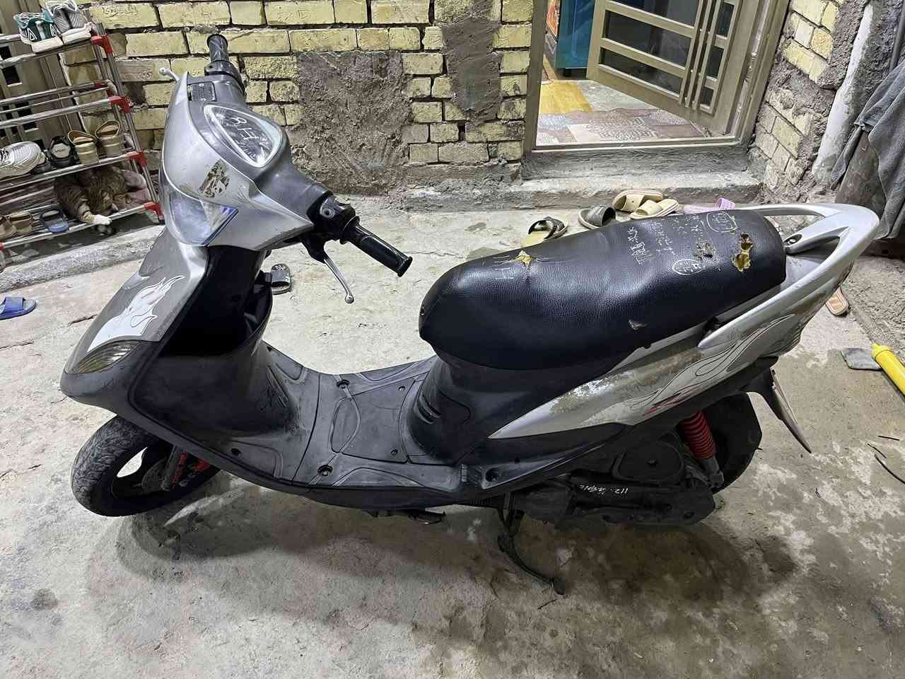 السلام عليكم ماكس مال رمبة مامفتوحه بلادية كلها ختم واحد مطابقة هي والمكينة السعر 950
***********
