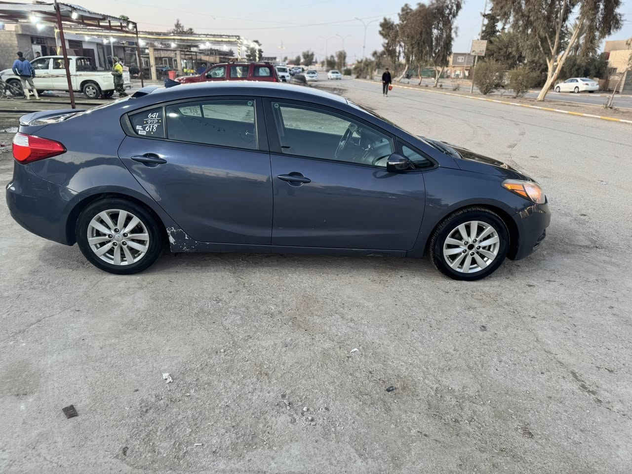 كيا فورتي موديل 16 سونار موجود سياره بأسمي هزة جديده قبل سبوعين كير مكينه سياره جاهزه حلوه ونضيفه عارضها 115
***********
***********
