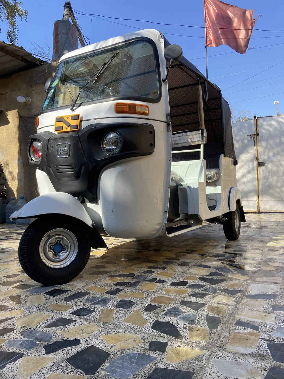 سلام عليكم تكتك للبيع 20شهر12 رقم لوحه مطالعه كبل تحويل تكتك بيه بس صفحه ولباقي مكفول مكينه بوشه وبستم لا تنقيص ولا تبخير تكتك مناقصهه شي ابد عنوان سبع قصور ***********
