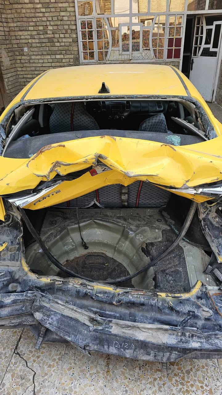 السلام عليكم فورتي 2015 للبيع السياره تمشي ابيع على حادثها السعر 65$
‏‪***********‬‏
