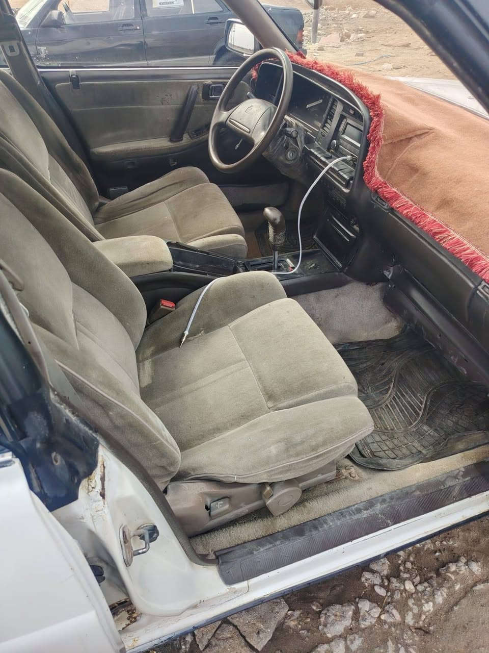 هارتواب البيع سياره بلاديه وخير من الله رقم بصره سنويه بعدها مانافذ تخم تاير جديد حداديه جديده كهربائيات شغاله محرك وكير خير بس الكير بي ضعف وكافي نعمه من الله اني مكلف بنشر هذا رقم صاحب سياره ***********.    ***********
