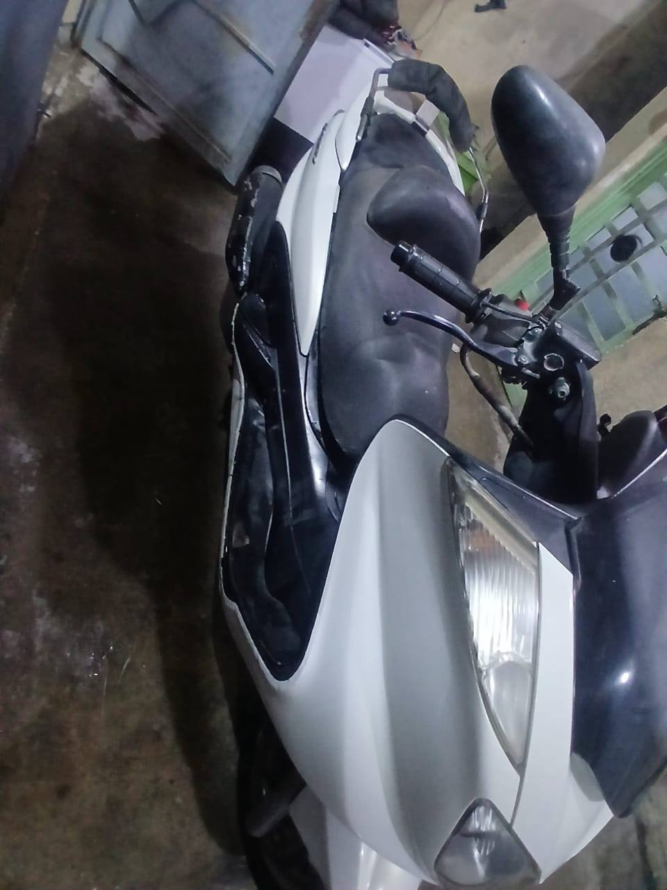 سلام عليكم دراجه للبيع السعر 550 وبيها مجال


**إذا كنت صاحب هذا الإعلان وتريد حذفه لأي سبب، رجاءا أرسل رسالة إلى الدعم الفني**