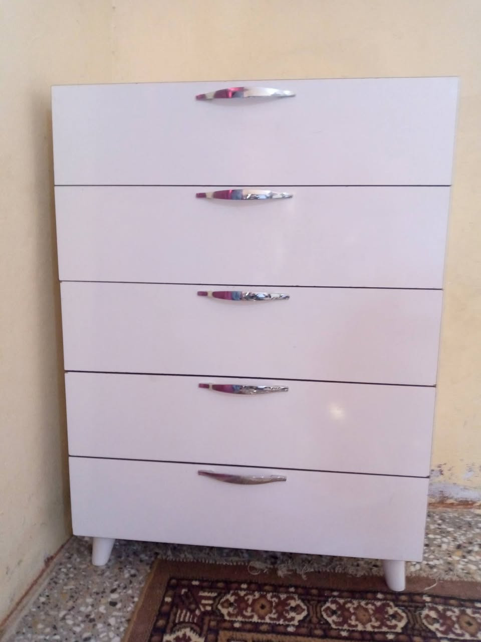 كوميديات تركيه مستعملات بحاله جيده جدا  مكانه حله 
*********** بي واتساب
