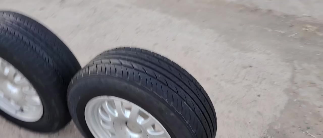 تخيم ويل BMW بلادي صقر او 500 او 700 يرهم وياله لوك لوك لا كسر ولا فطر و لا عواج ولا تعديل ولا لحيم مع تخم تاير نص عمر السعر 250 و مجال مكاني كركوك ***********
