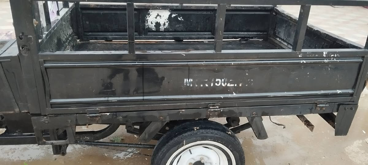 السلام عليكم 
ستوته للبيع موديل 2020اوراق أصولي السعر خاص او الاتصال
على الرقم *********** المكان الحمزة الشرقي
