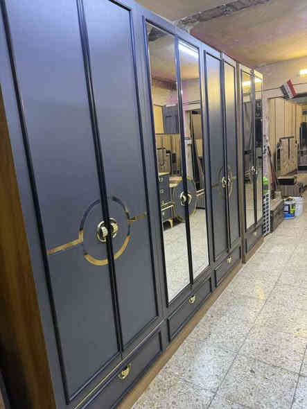 غرفه كانتري زان اصلي صبغ حراري 
١٠ قطع 
للأستفسار والحجز ع رقم ***********
