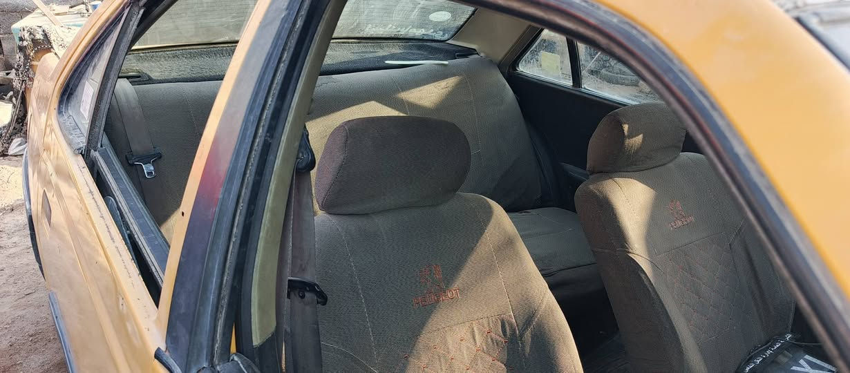 السلام عليكم بيجو روى بدون تحويل اتكفل فقط طلب عشائر السعر 11 وبيه مجال  بيع او مراوس رقم الماني بغداد سنويه مشروع وطني اي استفسار عل خاص او عله رقم المبايل ***********
