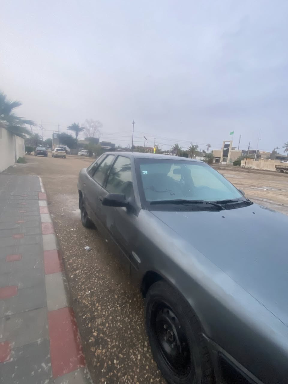 السلام عليكم دايو اسبرو للبيع موديل٩٣رقم بغداد تحويل ثاني يوم بشرط سنوية ساقطة السعر ٢٨وبيها مجال السيارة جاهزة حتة تبريد شغال ما عدا الغاز تخم تاير حدادية خير من اللة السيارة مابيها طربة مصبوغة للجمالية  مكان السيارة بابل المسيب  الاستفسار اتصال ع الرقم ‭٠٧٧١ ٨٢٧ ٩٦٦٠‬
